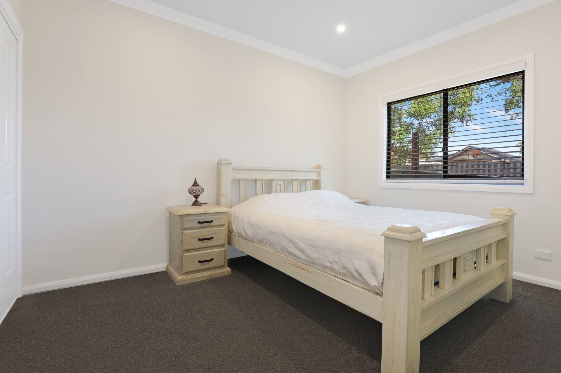 25A Wallace Road, Fernhill, Fernhill - Thumbnail 2