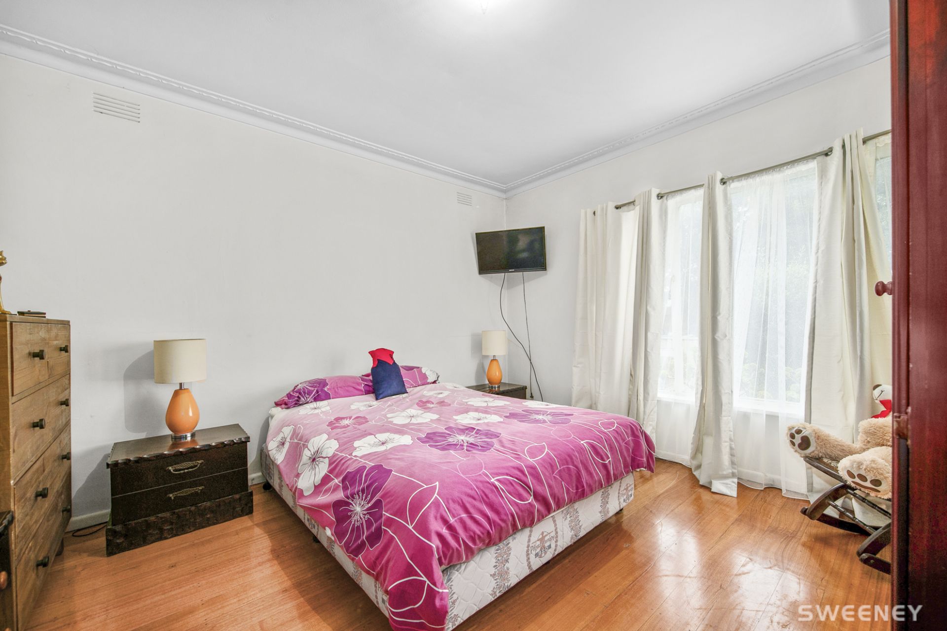 4 Lynch Road, Brooklyn - Thumbnail 6