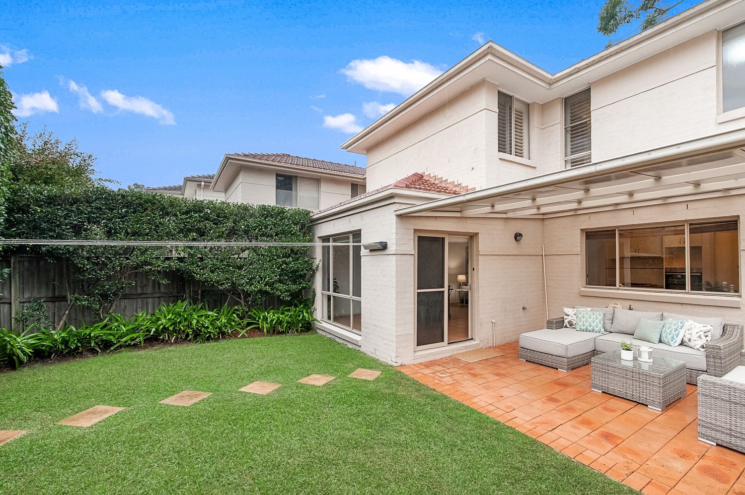 22 Brolga Way, Westleigh, Westleigh - Thumbnail 2