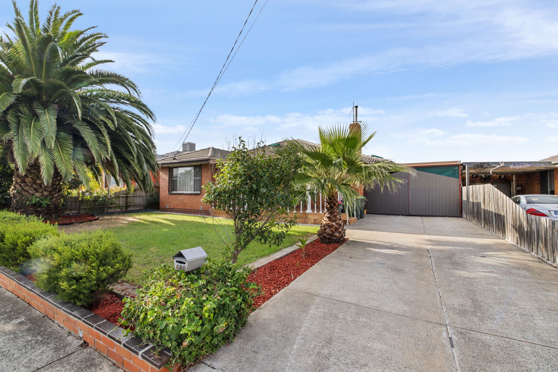Charming Family Home in Prime Lalor Location!