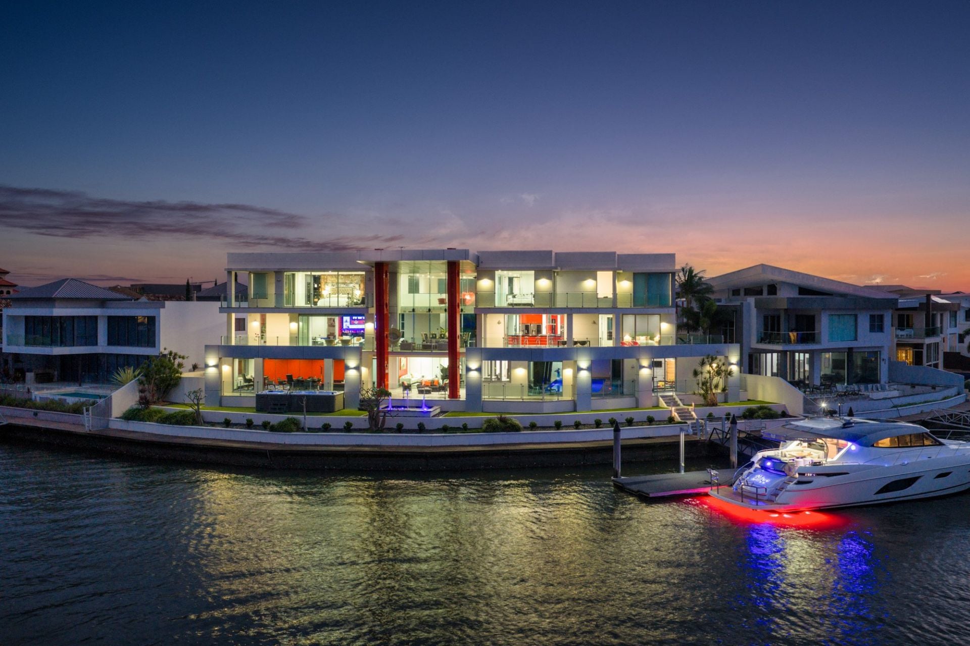 $16,900,000, Sovereign Islands - Thumbnail 5