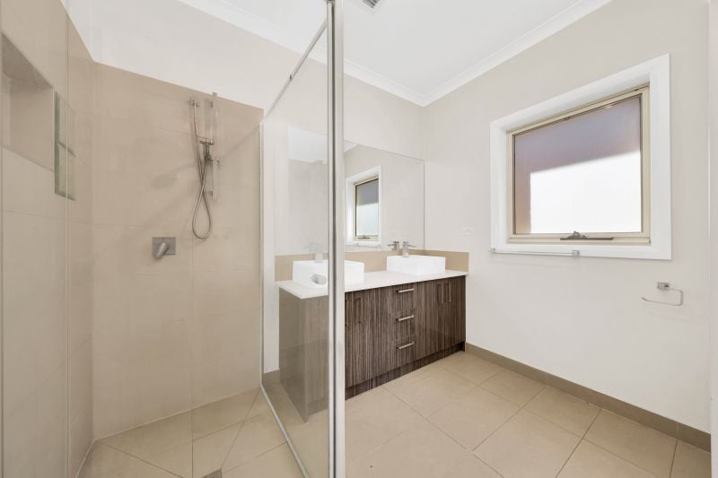 74 Bellavista Drive, Wollert