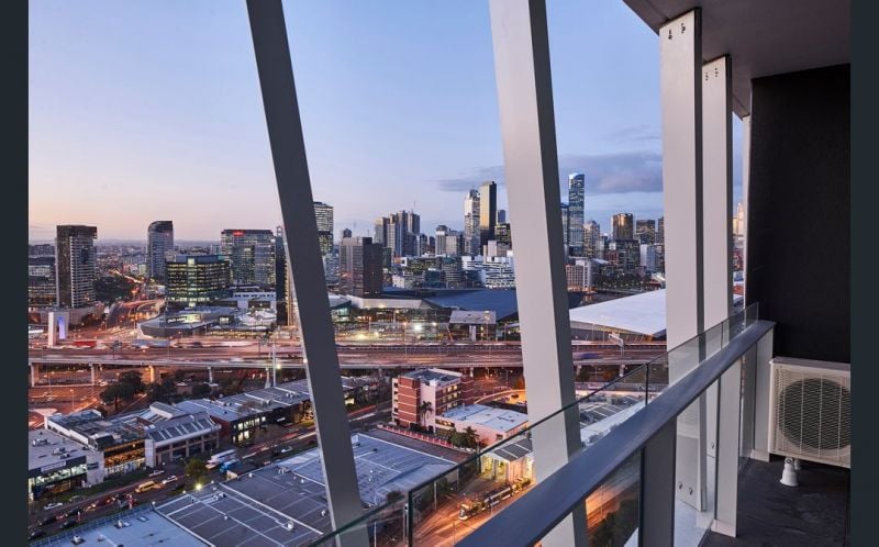 2502/89 Gladstone Street, South Melbourne