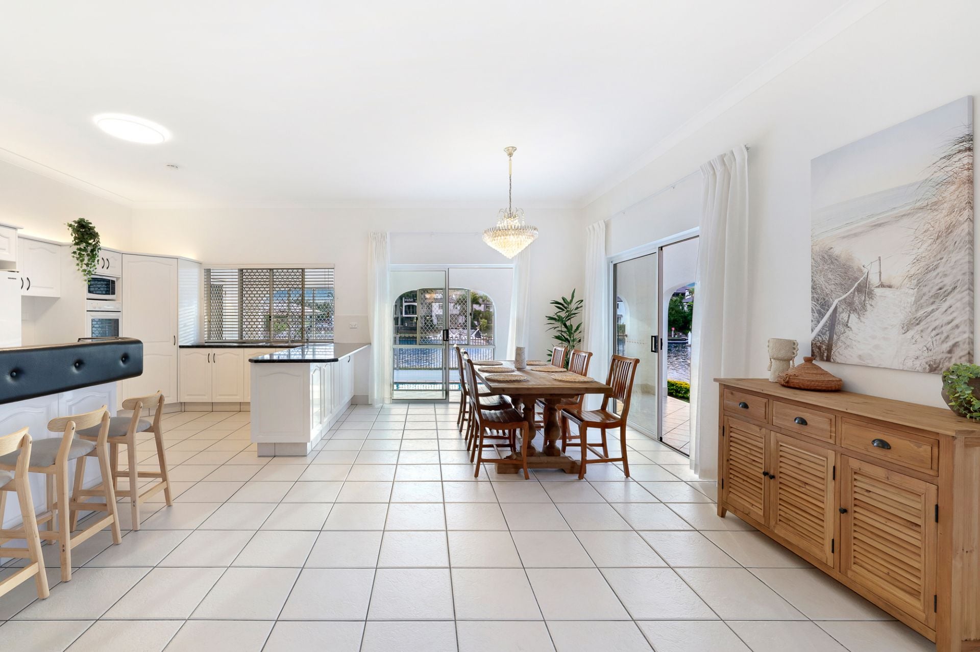 18 Grand Canal Way, Runaway Bay QLD 4216, Runaway Bay - Thumbnail 4