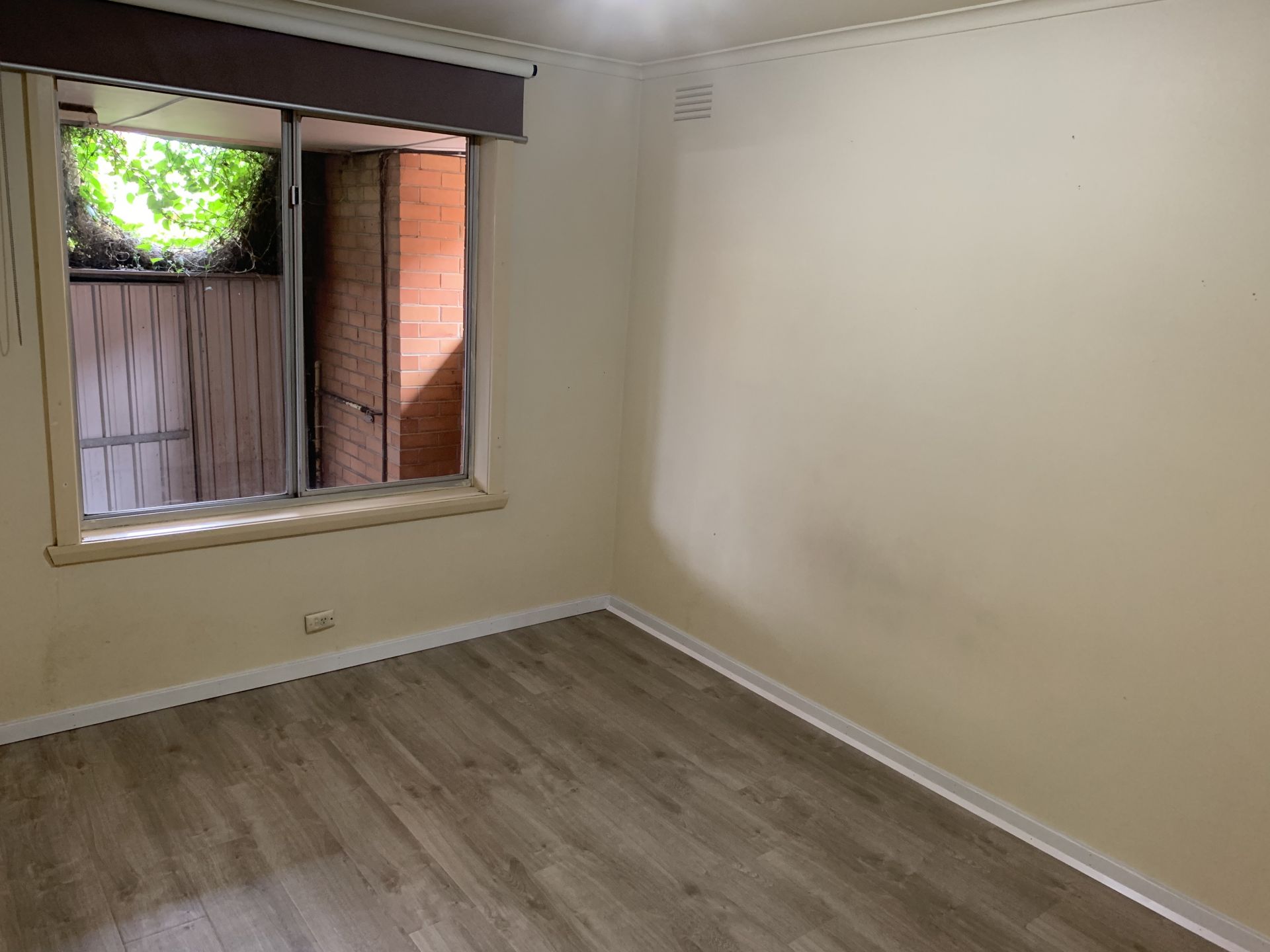 Two Bedroom Unit in Prime Position!