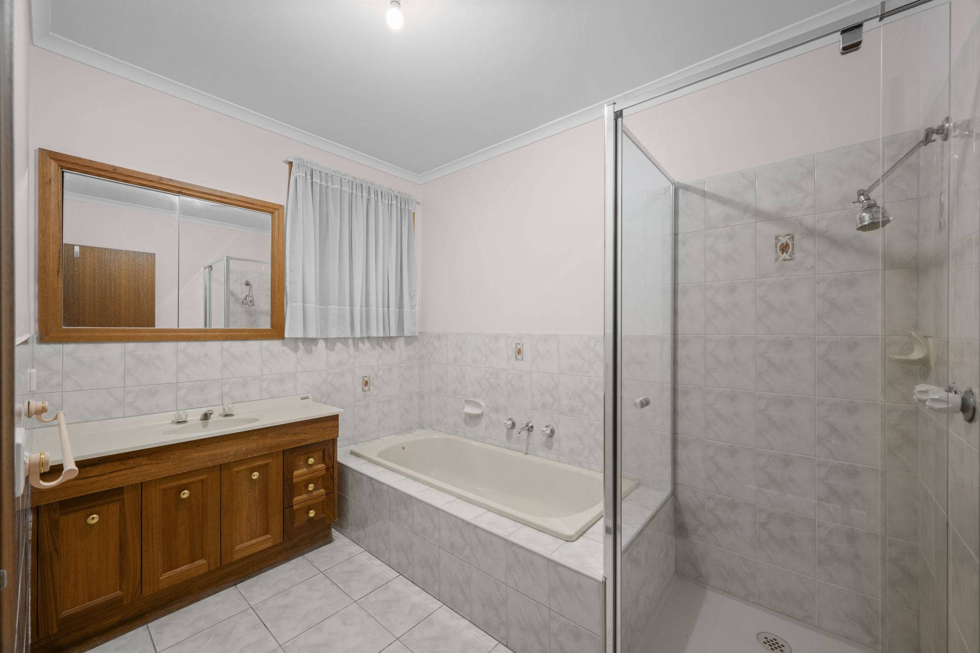 Established Family Living In A Prime Epping Location