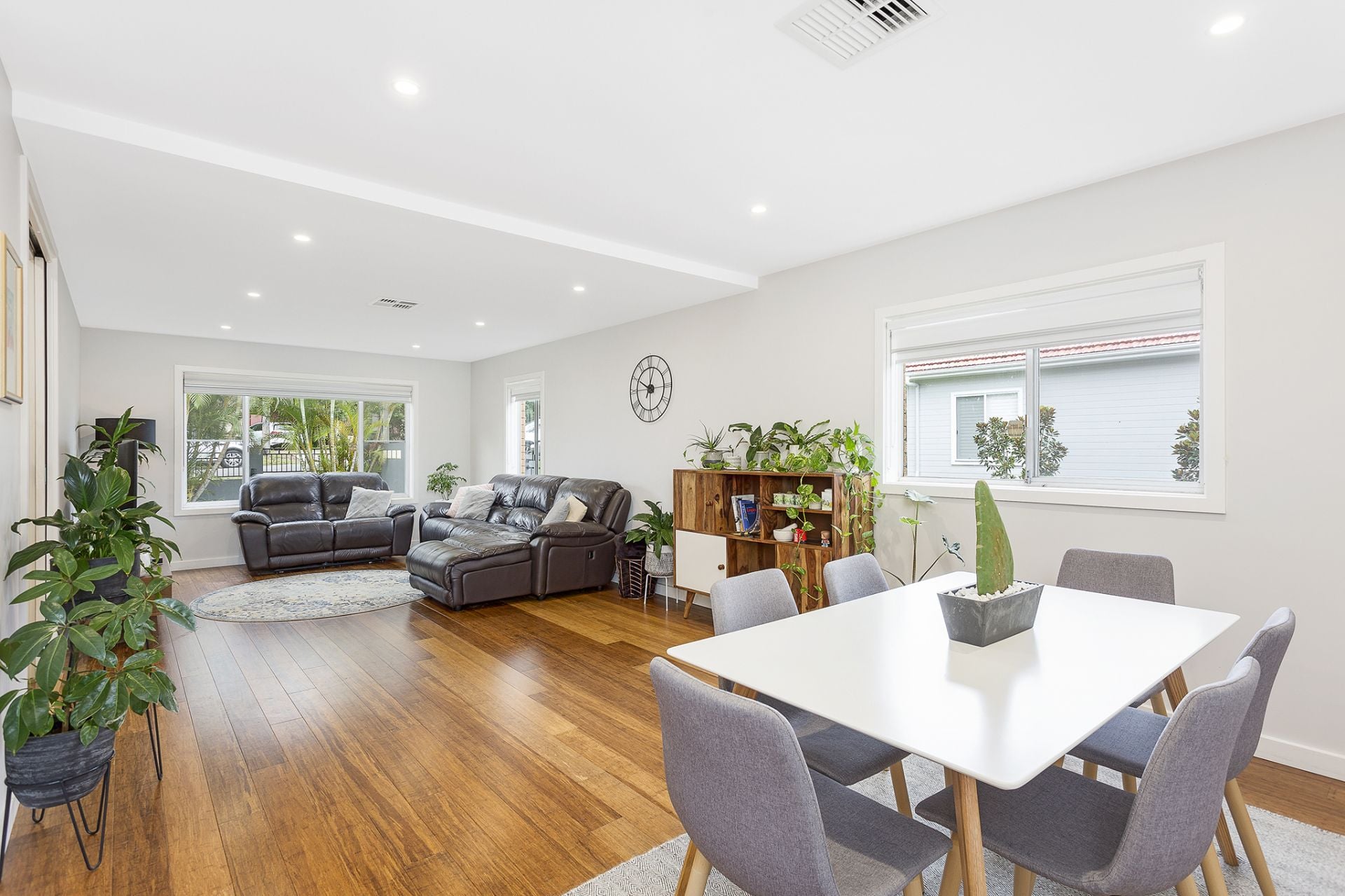 373 Willarong Road Caringbah South NSW, Caringbah South - Thumbnail 3