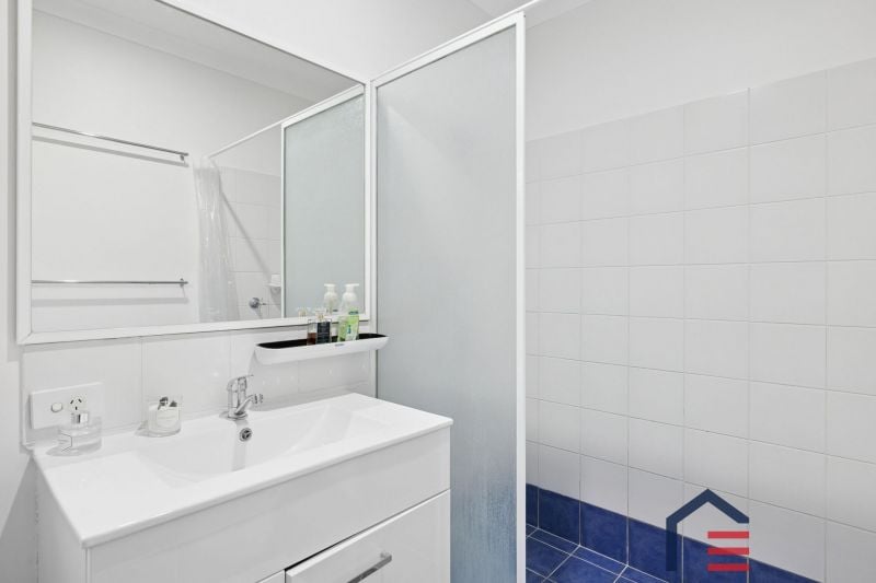 123A The Strand, Bedford