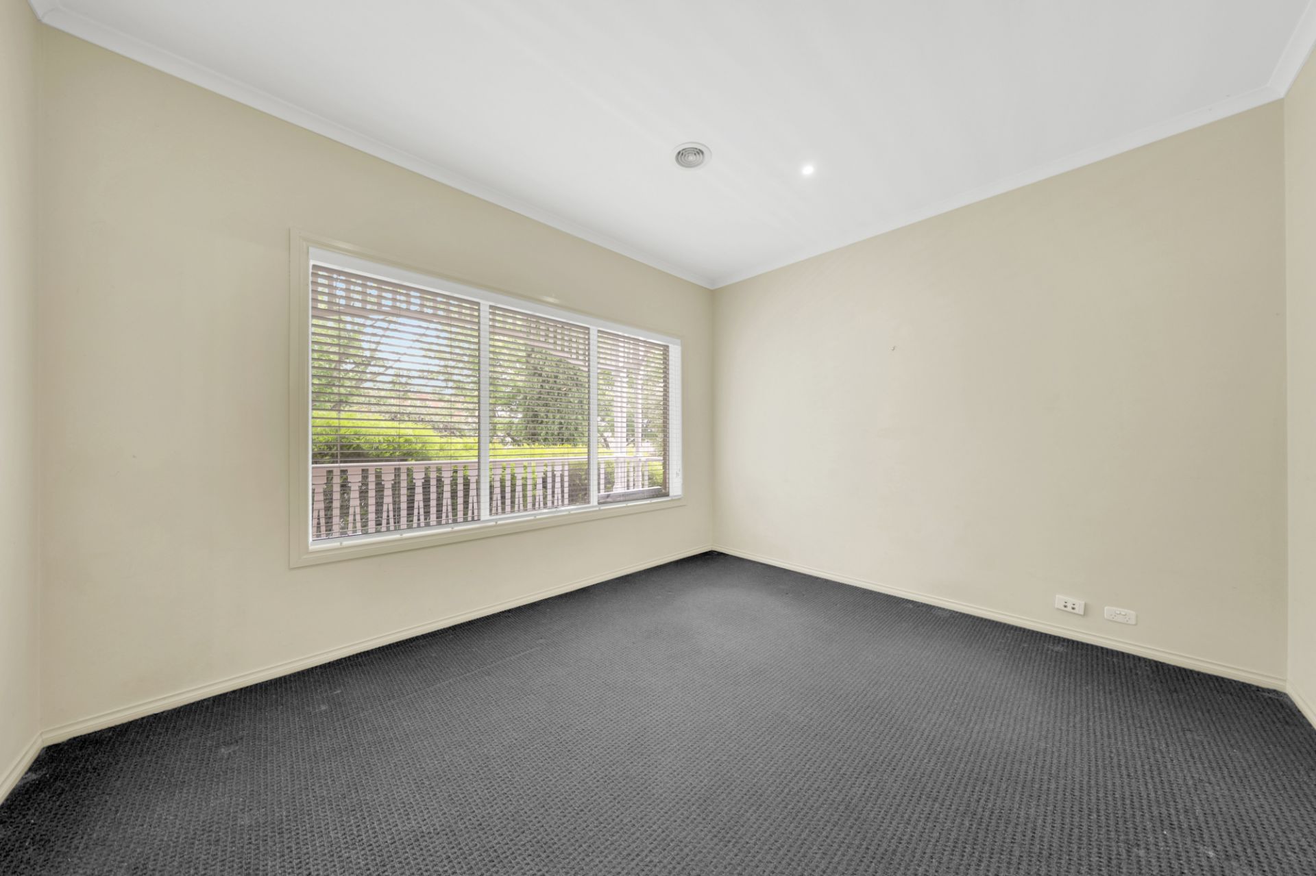 Stylish Home, Great Location