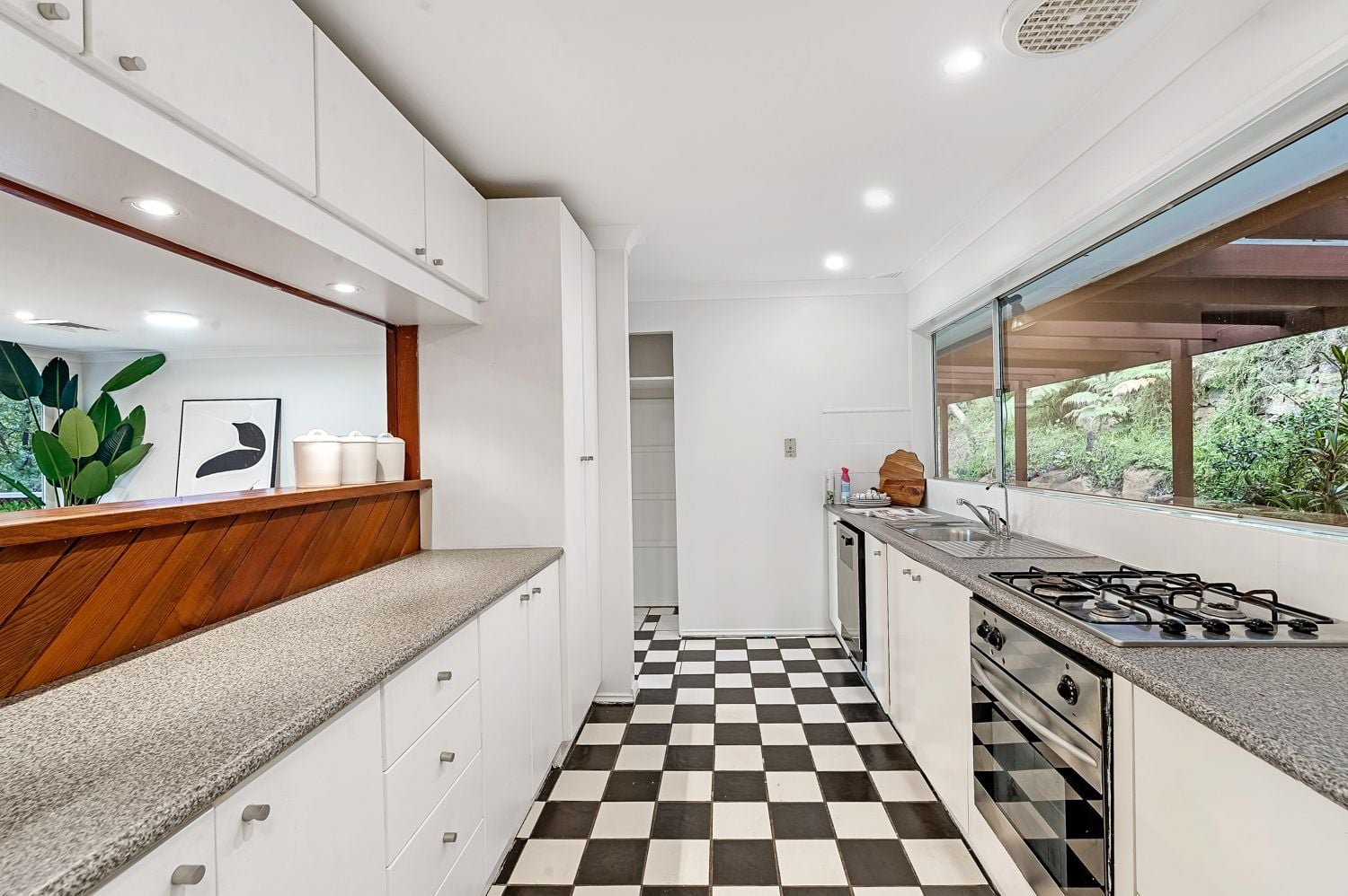 11 Crestwood Avenue, Thornleigh, Thornleigh - Thumbnail 4