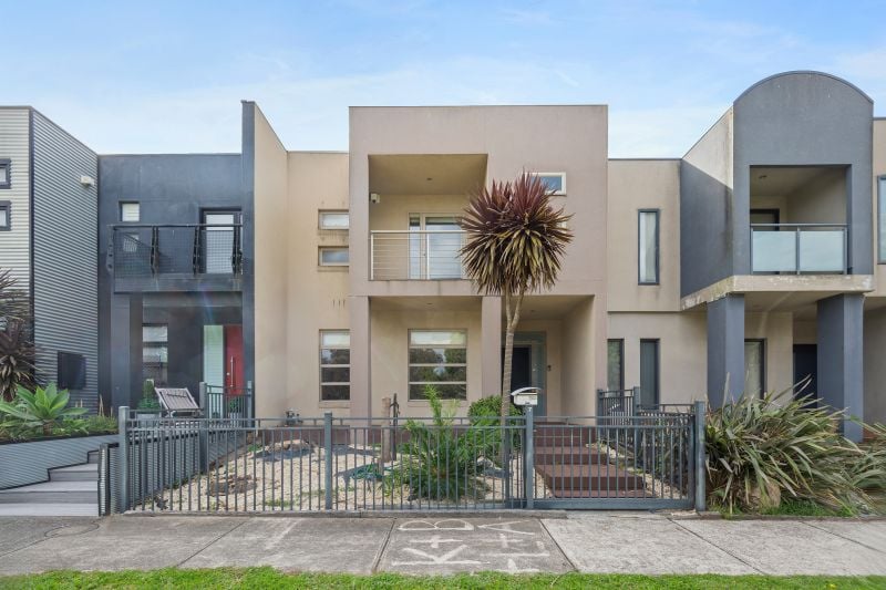 7 Cottage Boulevard, Epping