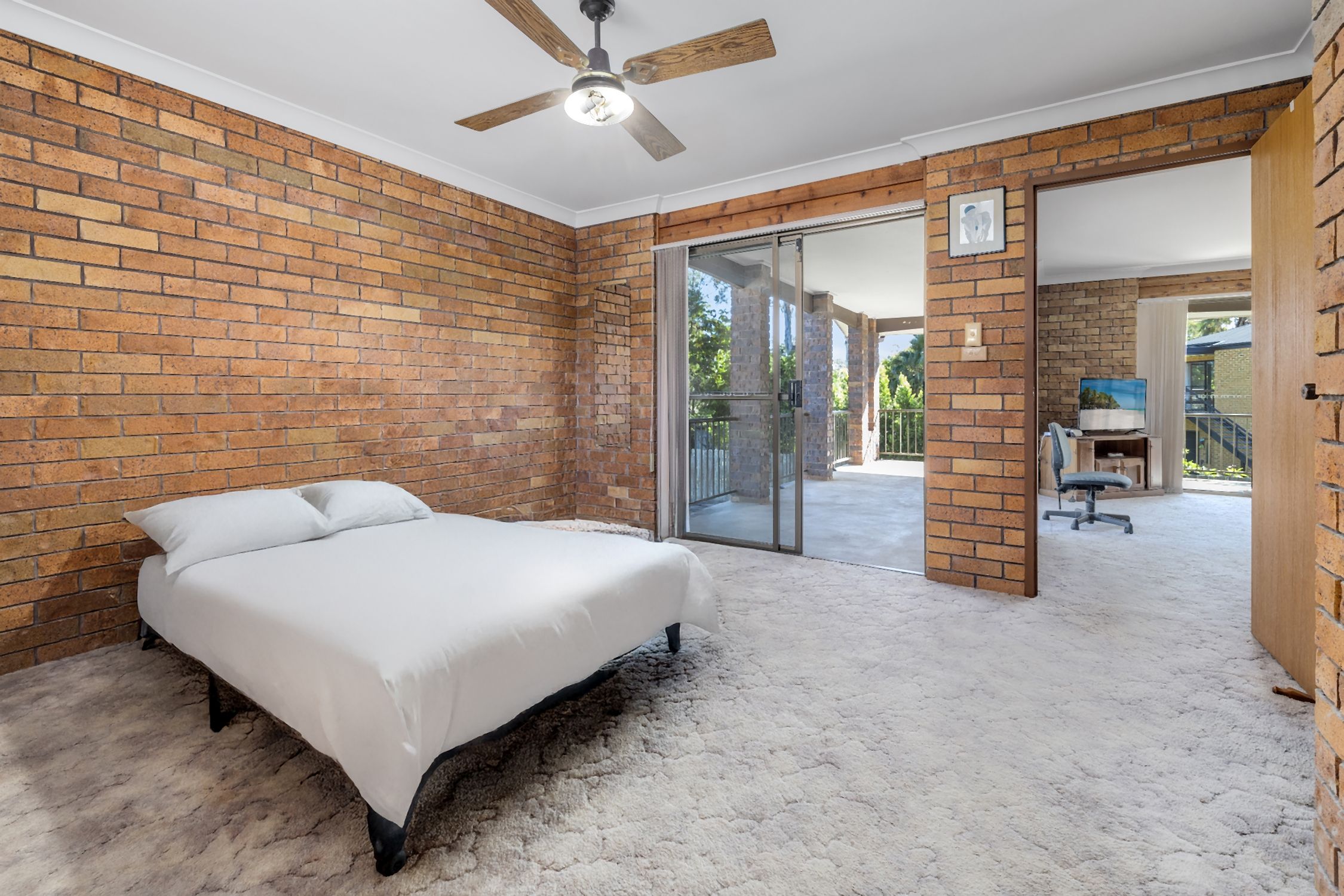 25 Bay Street, DUNBOGAN NSW 2443