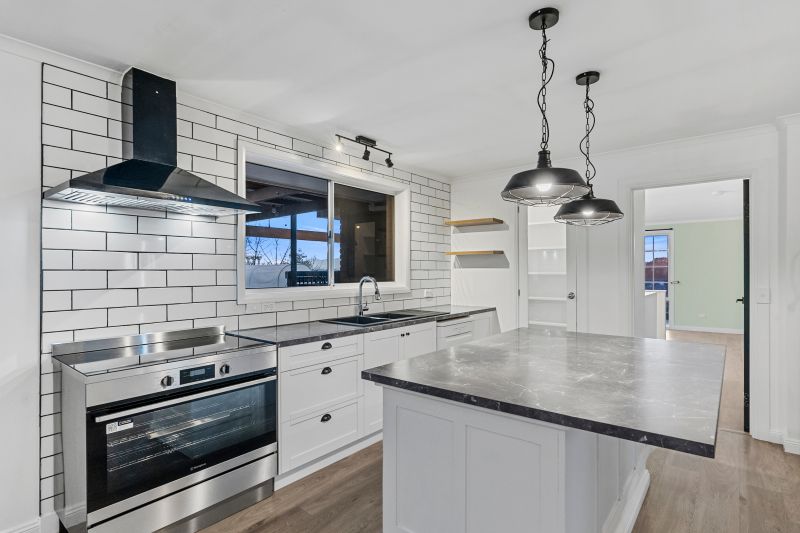 7 Louise Road Austins Ferry