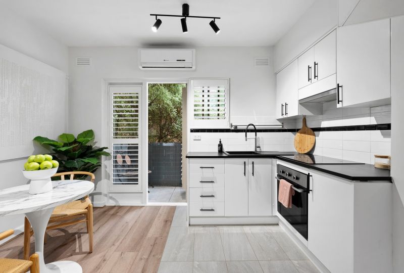 16/9 Southey Street, Elwood - Thumbnail 4