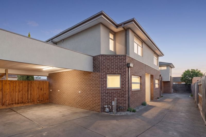 2/13 Cedar Street, Thomastown