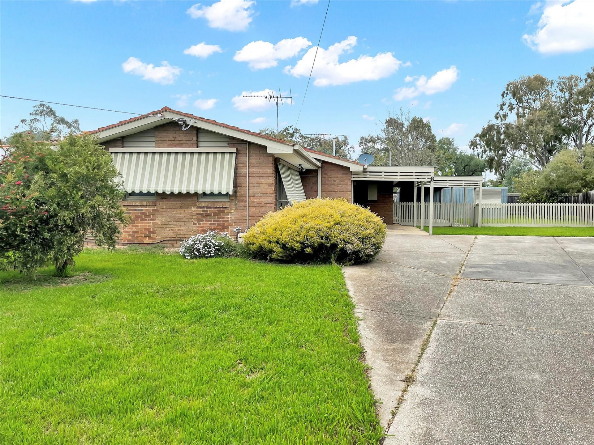 8 Closter  Court, Bacchus Marsh, Bacchus Marsh - Thumbnail 2