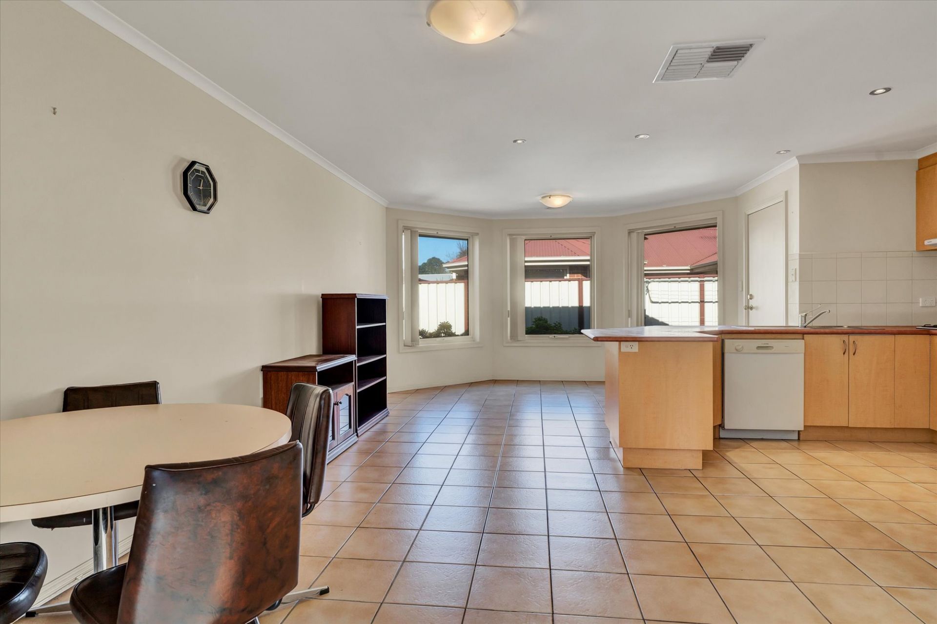 1/7 Simpson  Street, Bacchus Marsh, Bacchus Marsh - Thumbnail 7
