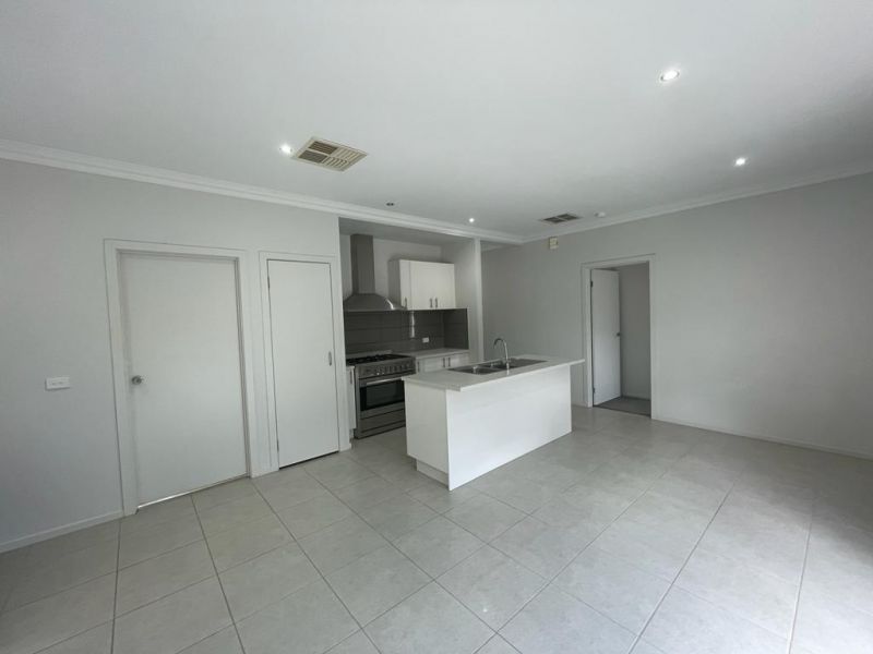 2/54 Victoria Street, Altona Meadows - Thumbnail 5