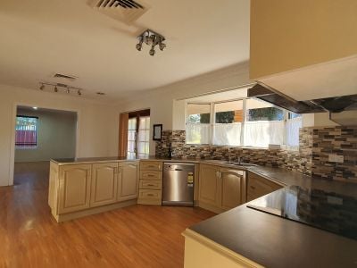 Ingleburn 35 Peugeot Drive