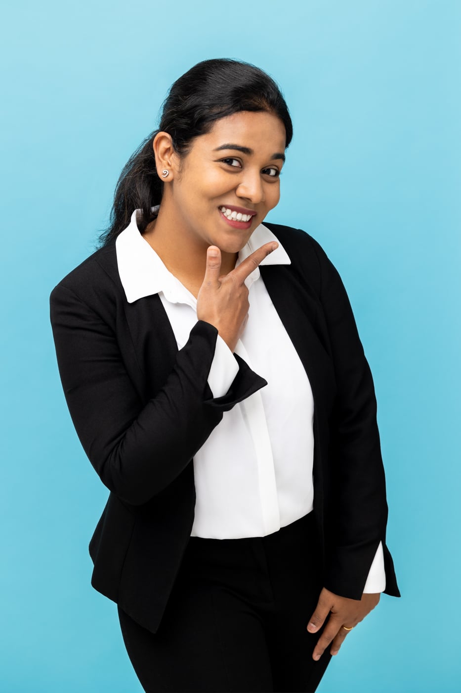 Ashritha Jonnala real estate agent