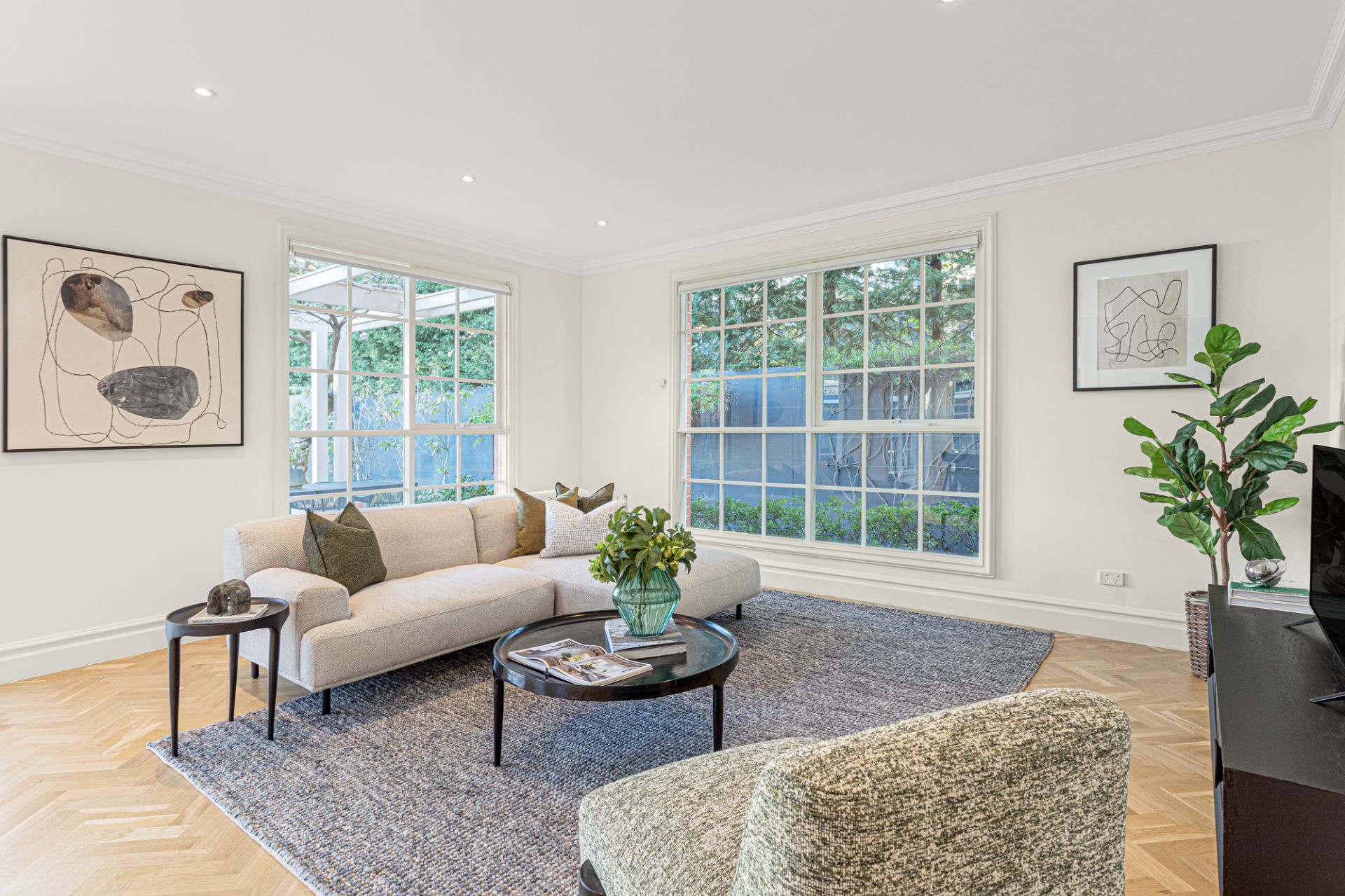 9 Newbay Crescent, Brighton, Brighton - Thumbnail 5