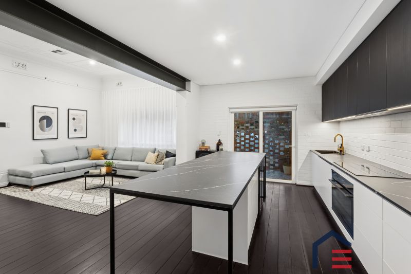 140A Seventh Avenue, Inglewood