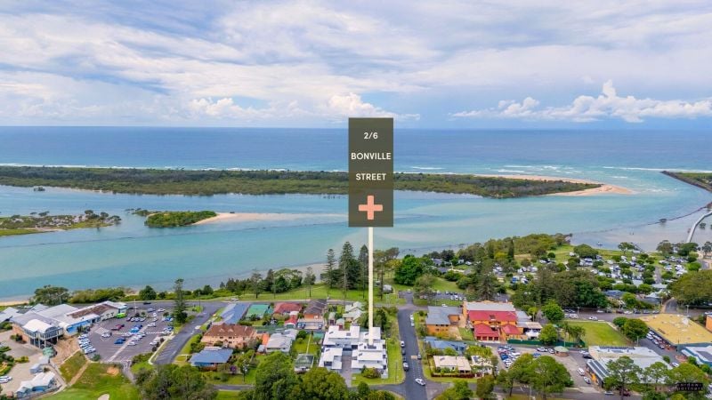Luxury Coastal Living in the Heart of Urunga