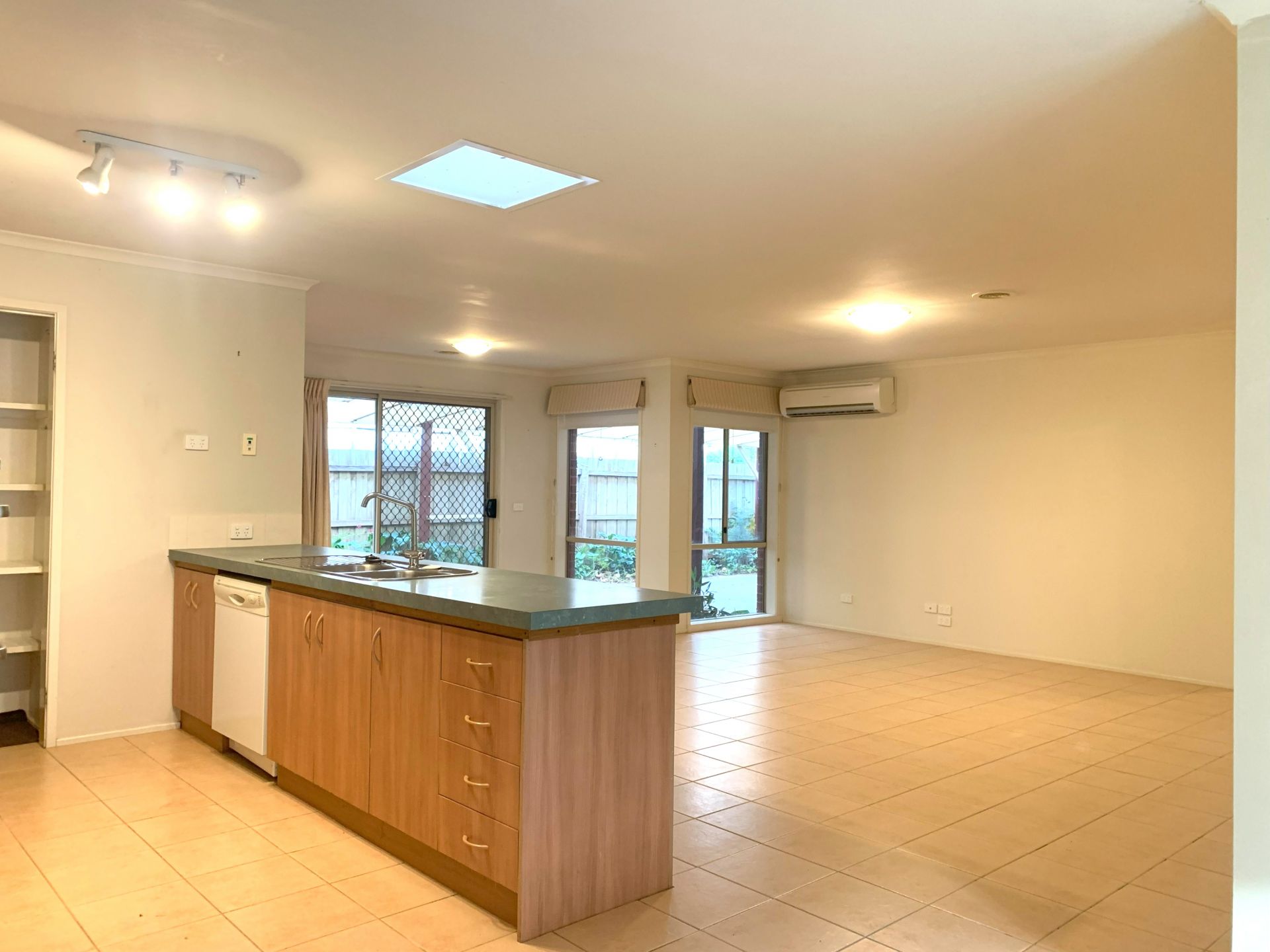 21 St Rafael Place Whittlesea VIC, Whittlesea - Thumbnail 4