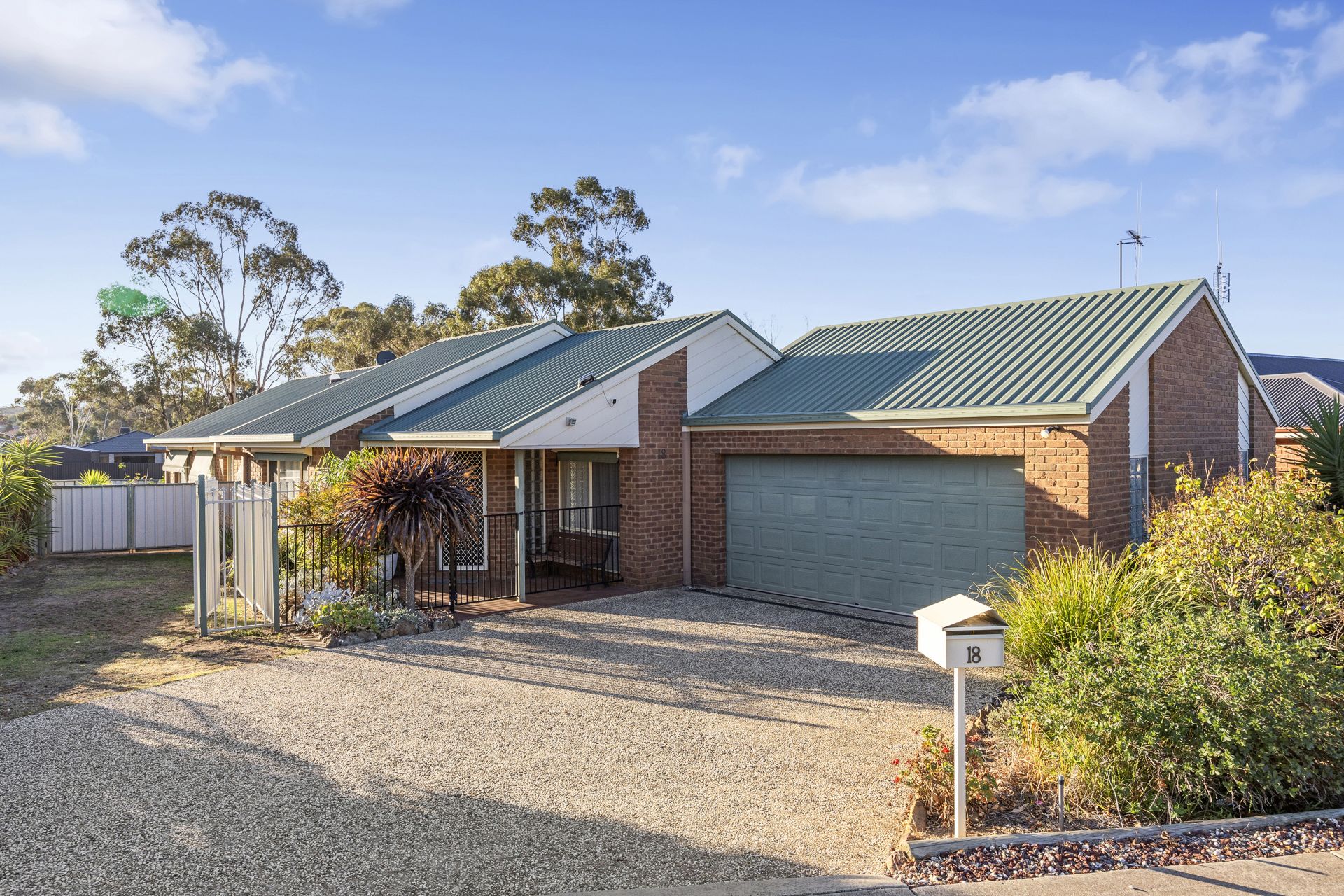 18 Collins Street, Kangaroo Flat, Kangaroo Flat, Kangaroo Flat - Thumbnail 2