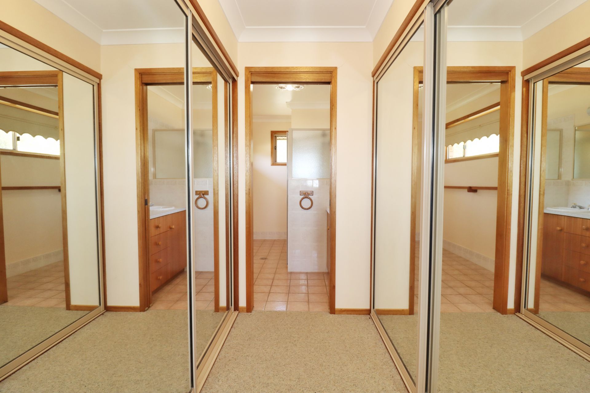 8 Grevillea Close, COWRA, Cowra - Thumbnail 8