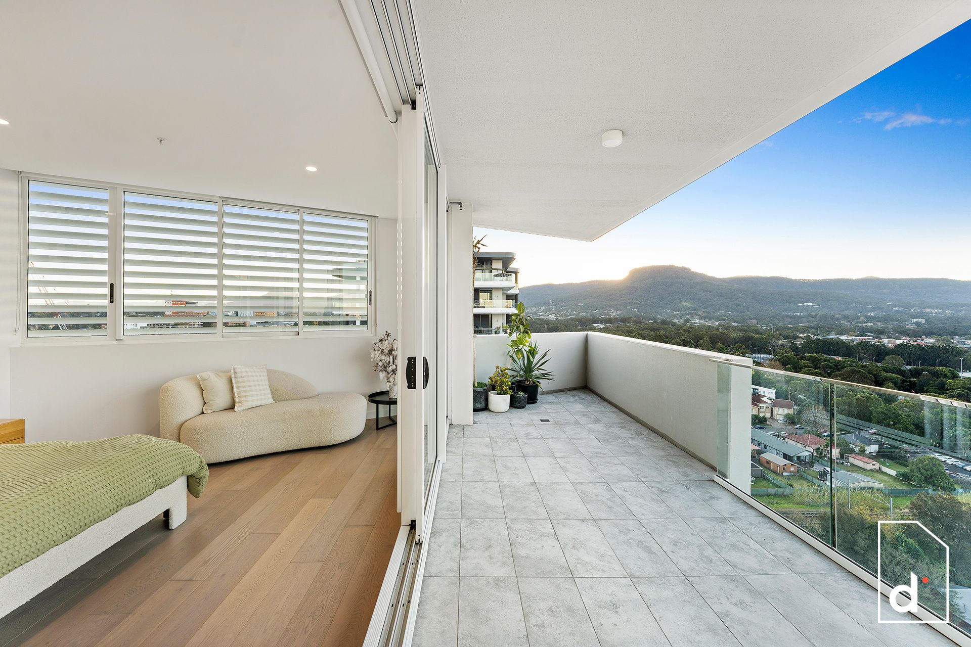 1403/26 Young Street, Wollongong NSW