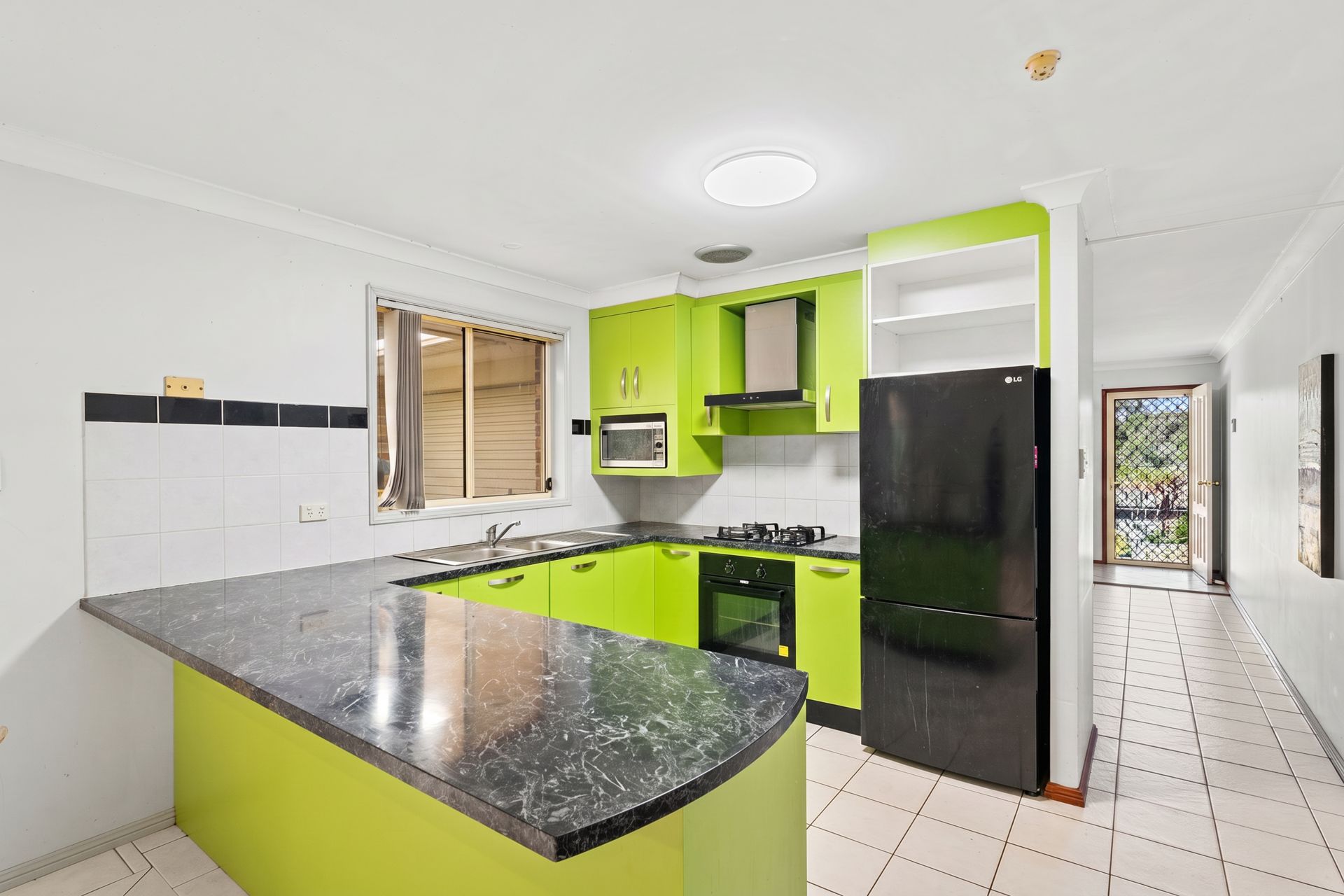 29 Richard Avenue, Mardi, Mardi - Thumbnail 8