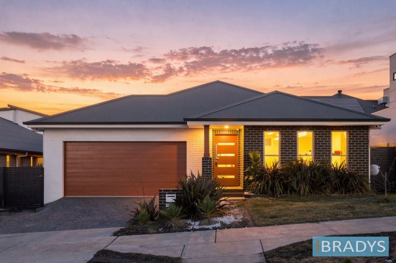58 Kondelea Way Denman Prospect ACT, Denman Prospect - Image 1