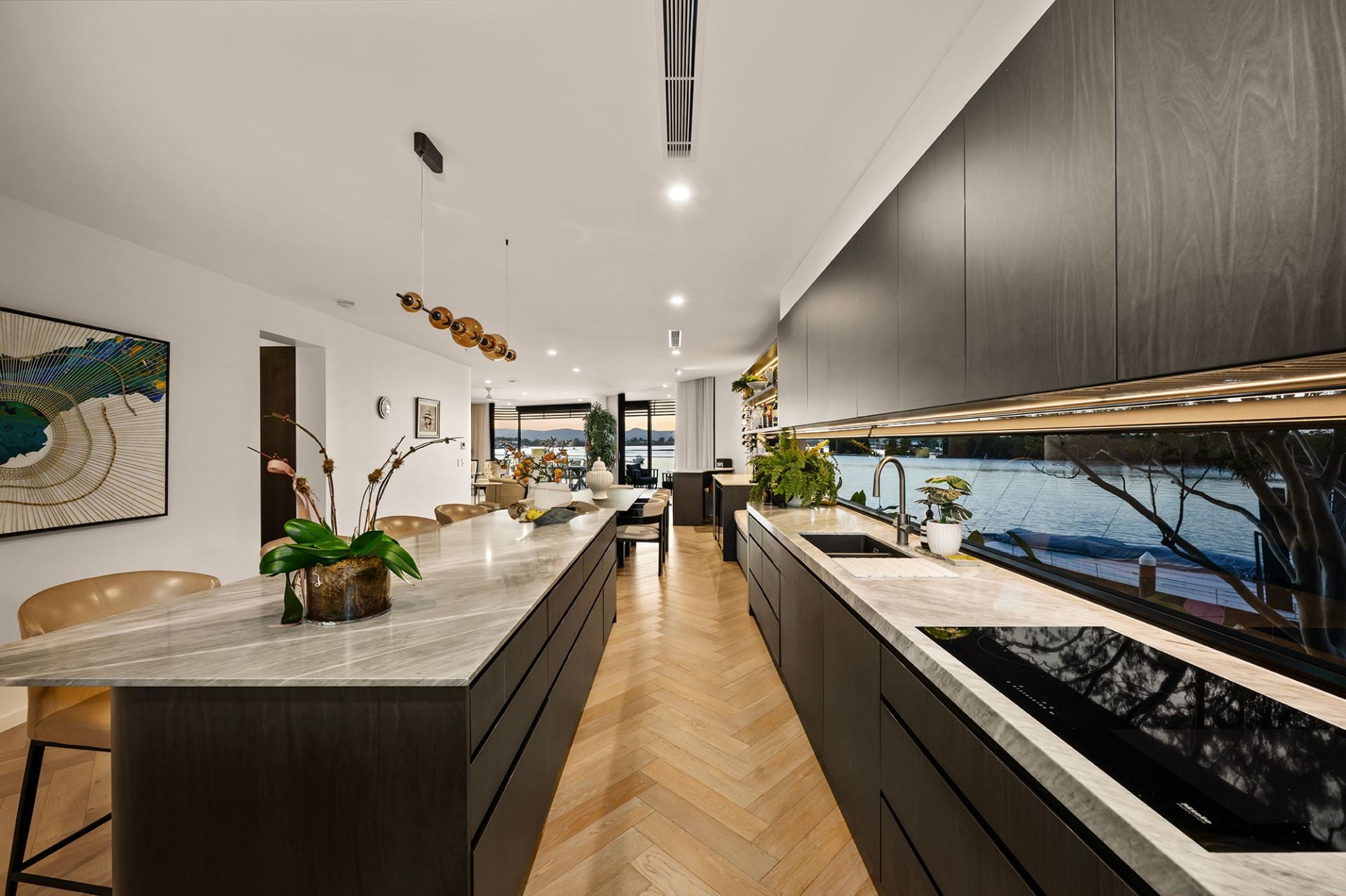 2/4 Paradise Parade, Paradise Point QLD 4216, Paradise Point - Thumbnail 5