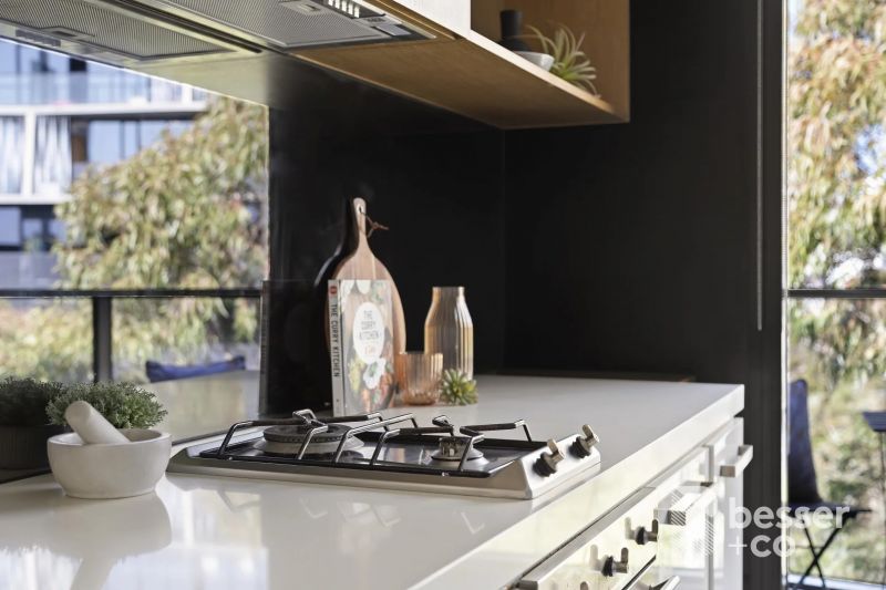 307/3 Clara Street, South Yarra - Thumbnail 6