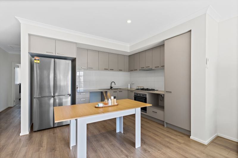 12 Sunnyhill Walk, Wollert