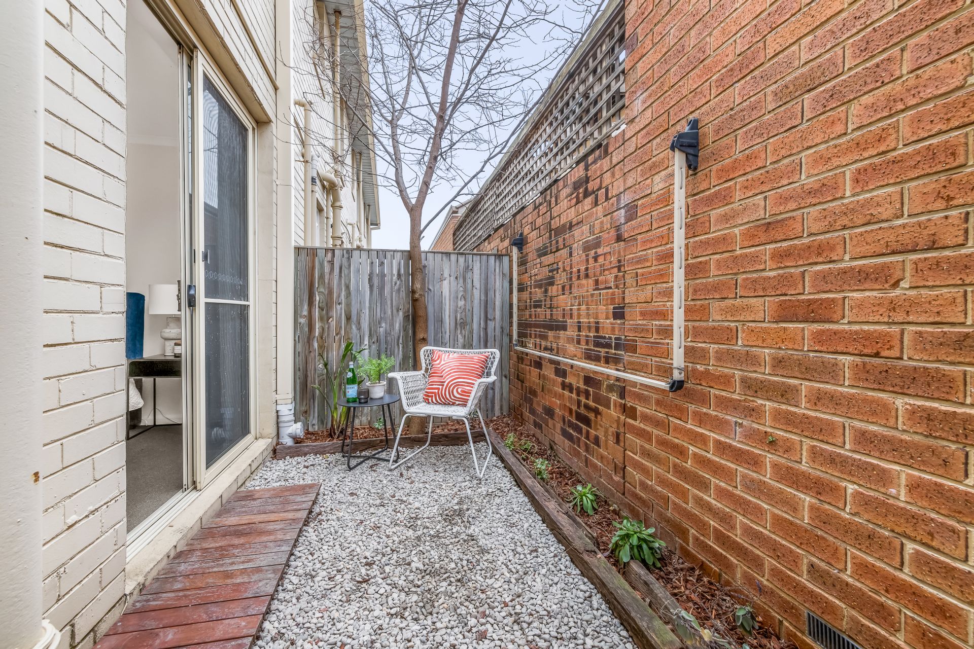 Experience Inner-City Living!