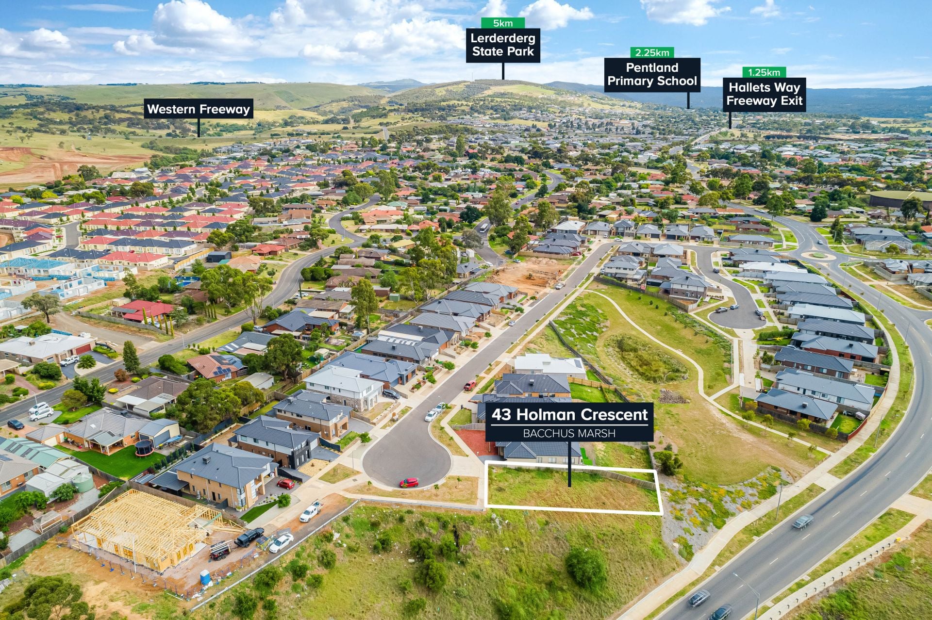 43 Holman Crescent, Bacchus Marsh VIC, Bacchus Marsh - Thumbnail 3