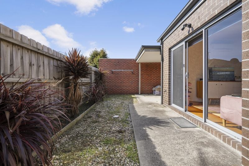 4/20 Crookston Road, Reservoir
