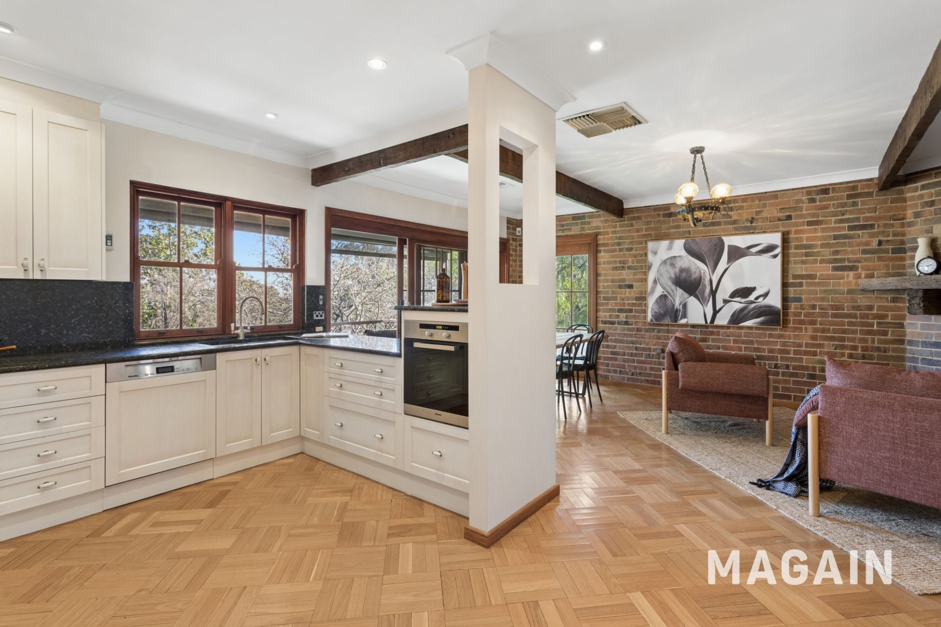 8 Ringmer Drive Burnside SA, Burnside - Thumbnail 3