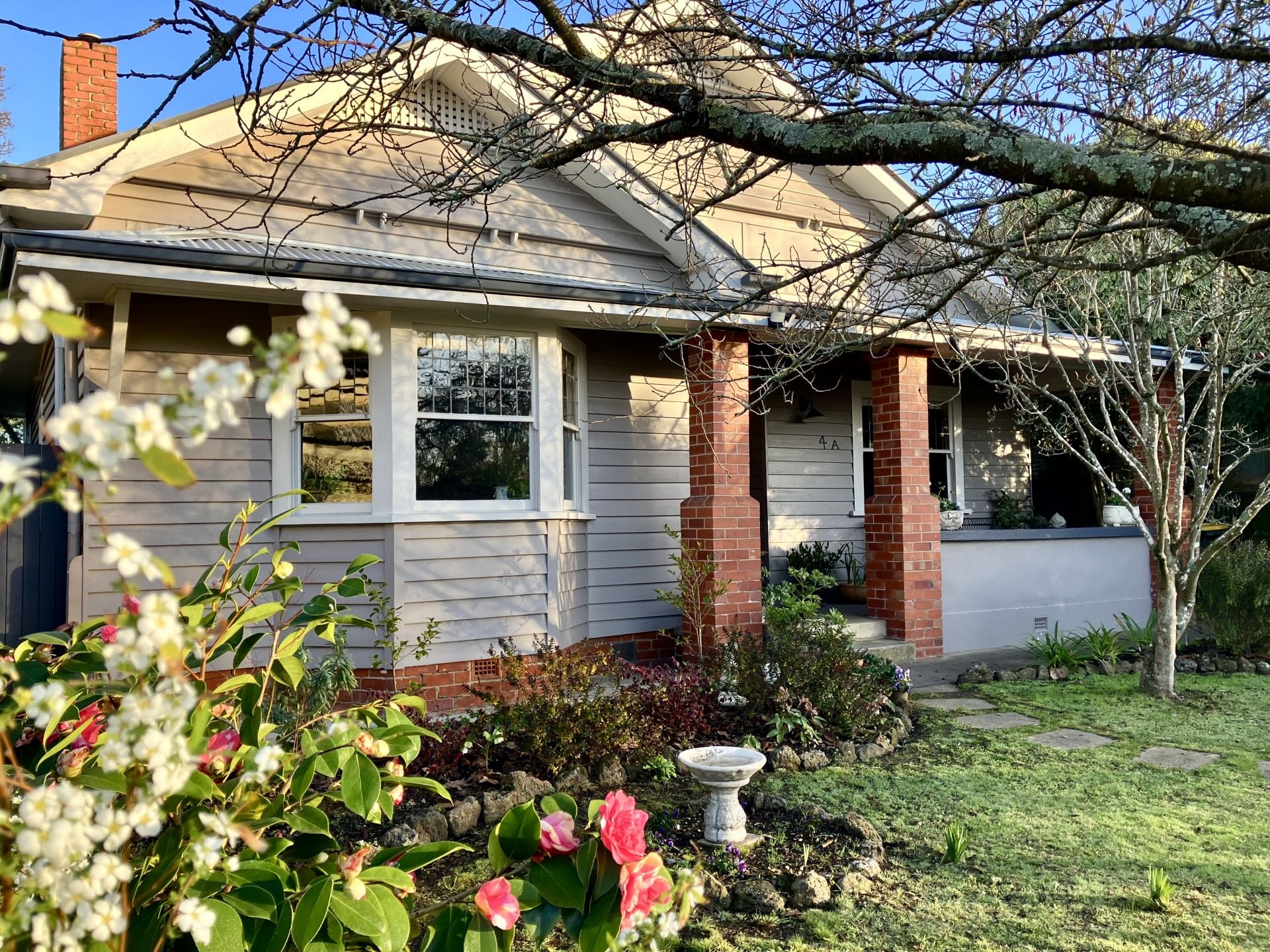 4A Campbells  Crescent, Redan, Redan - Thumbnail 2