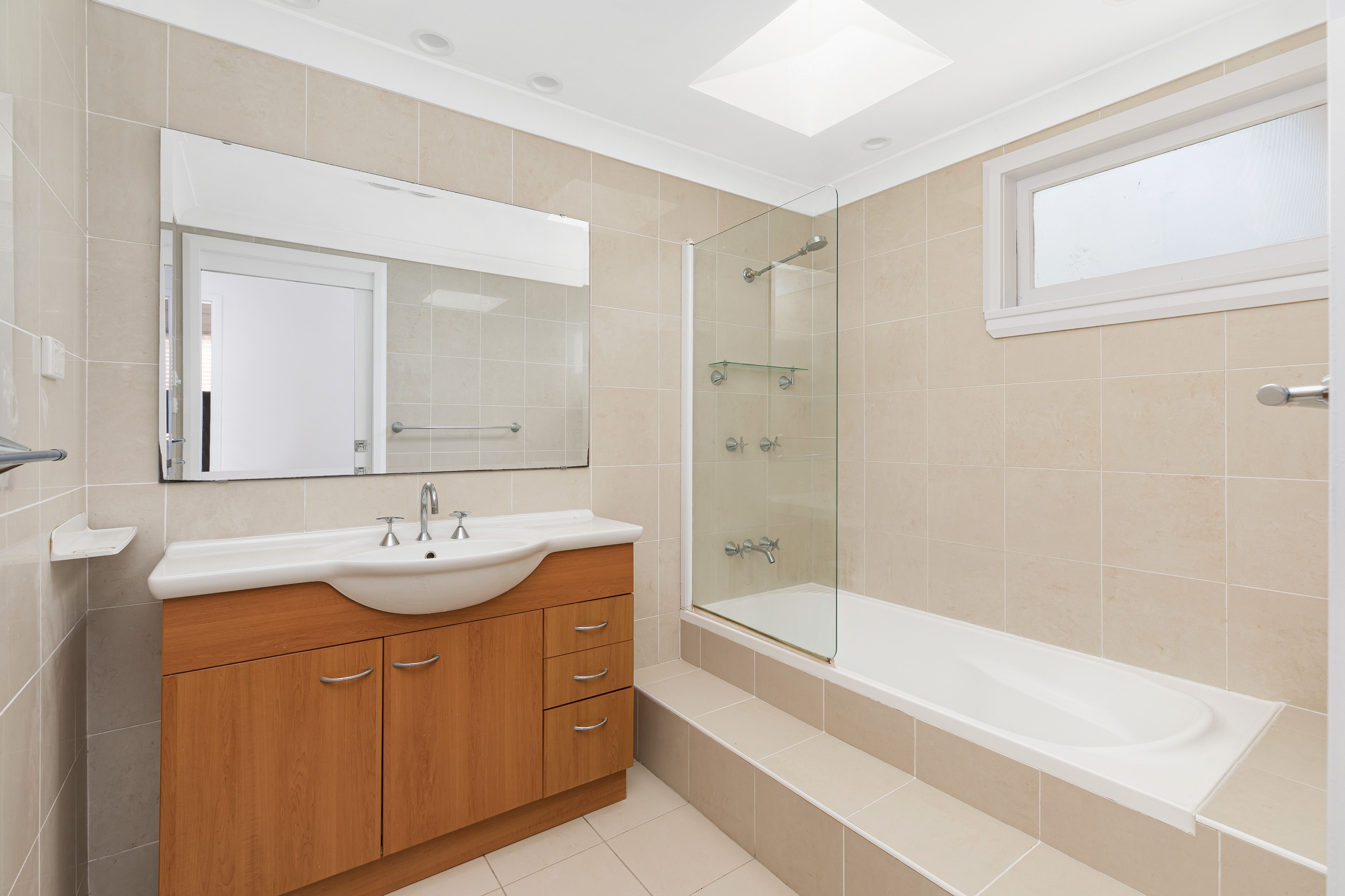 32 Geelong Road ENGADINE 2233