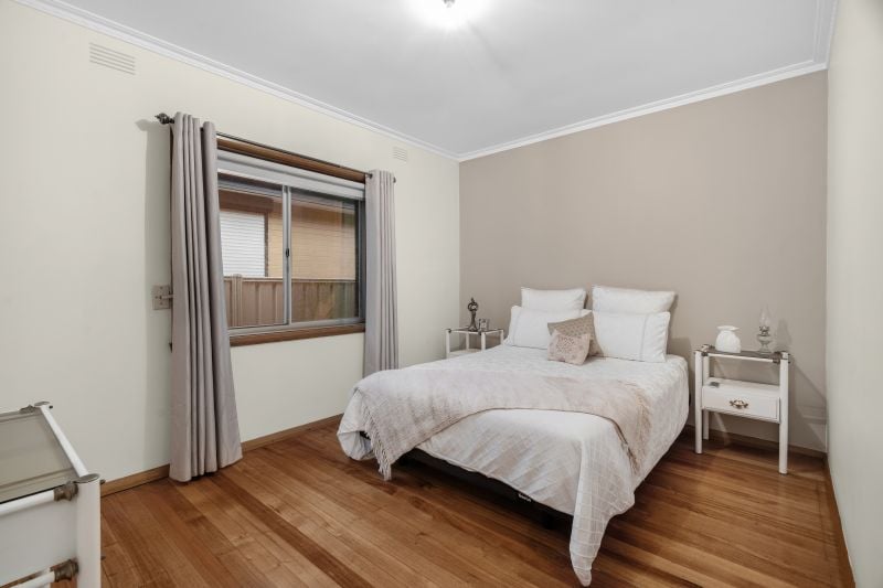 15 Elizabeth Drive, Lalor