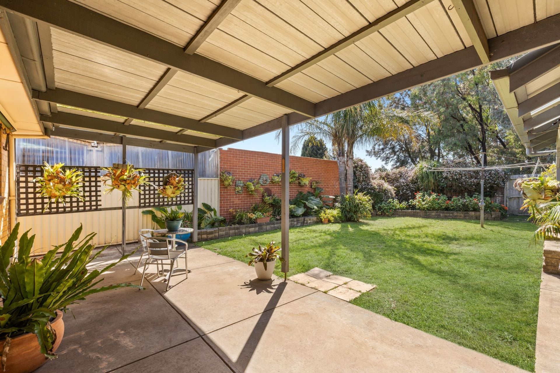 Space, Flexibility and an Impressive Backyard Setup