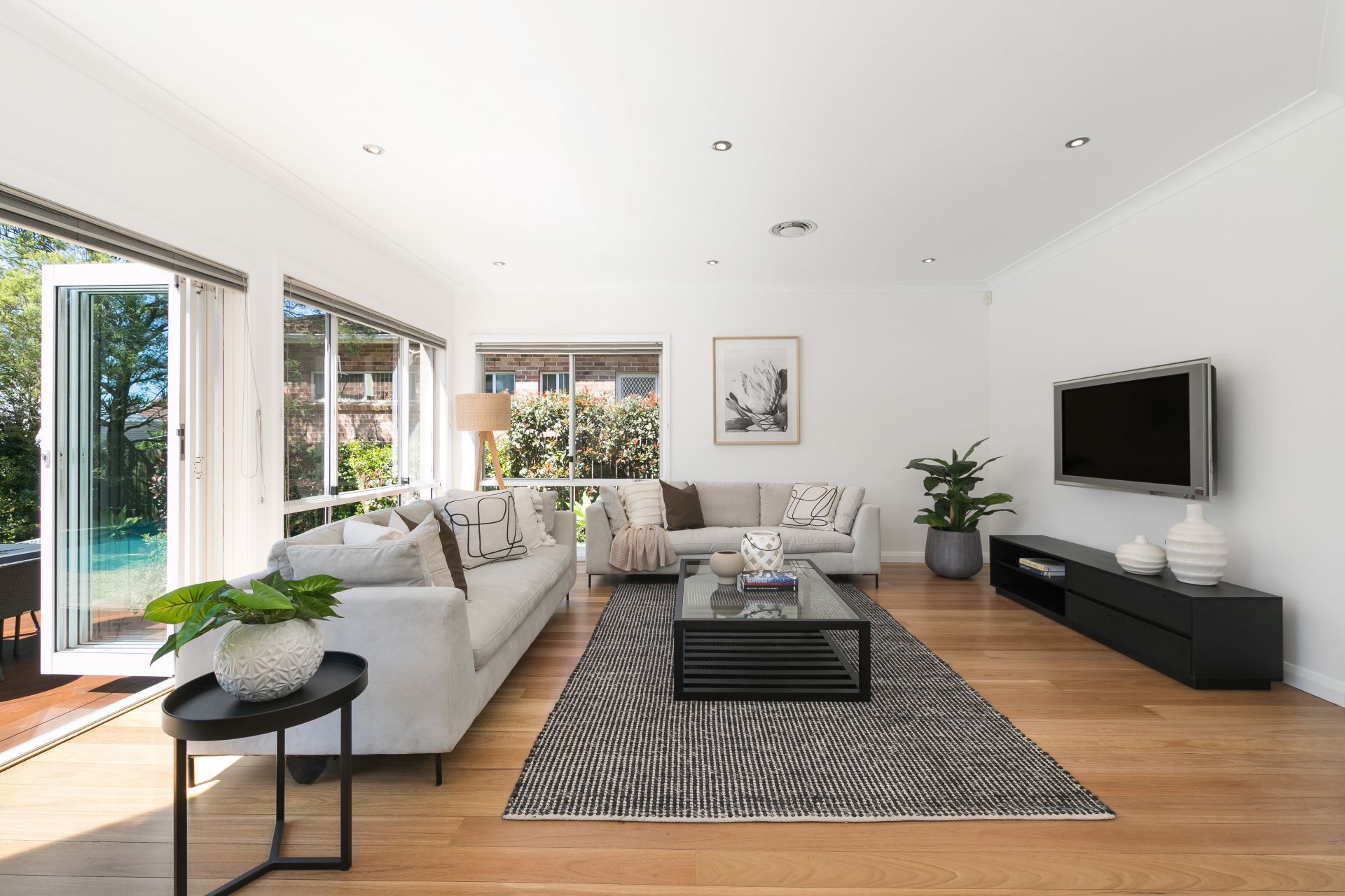 20 Kiwong Street, YOWIE BAY, Yowie Bay - Thumbnail 3