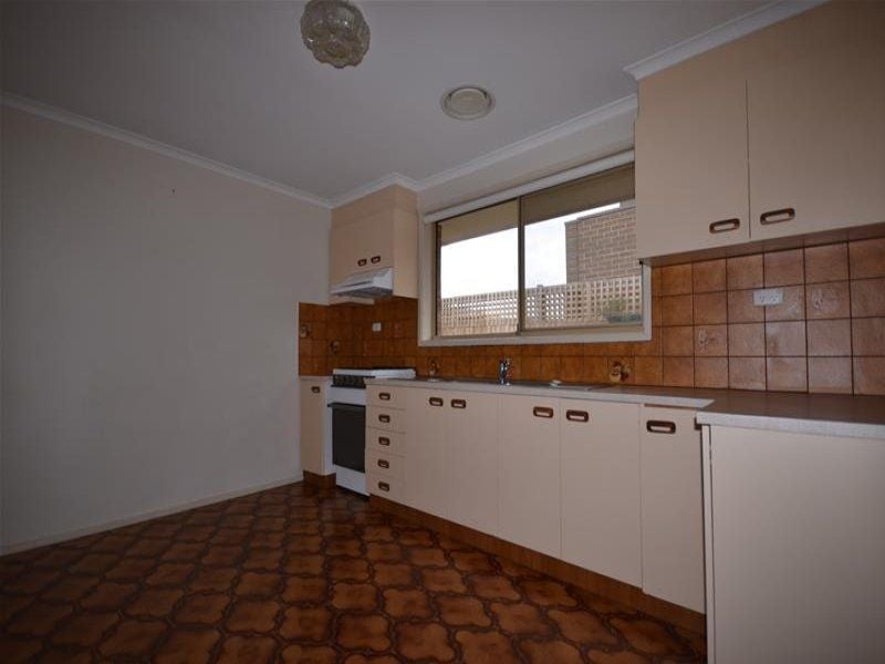 BEST VALUE IN BUNDOORA!
