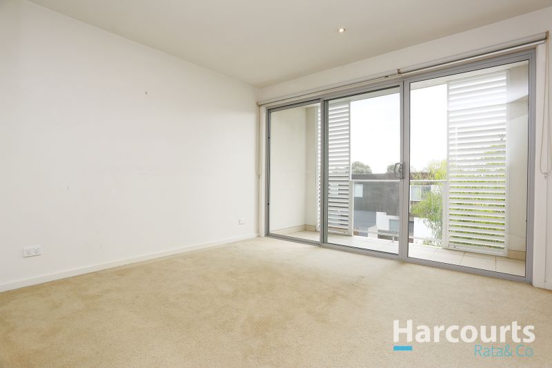 38 Waxflower Crescent, Bundoora