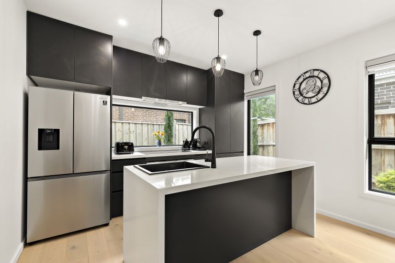 21 Calvert Place, Point Cook