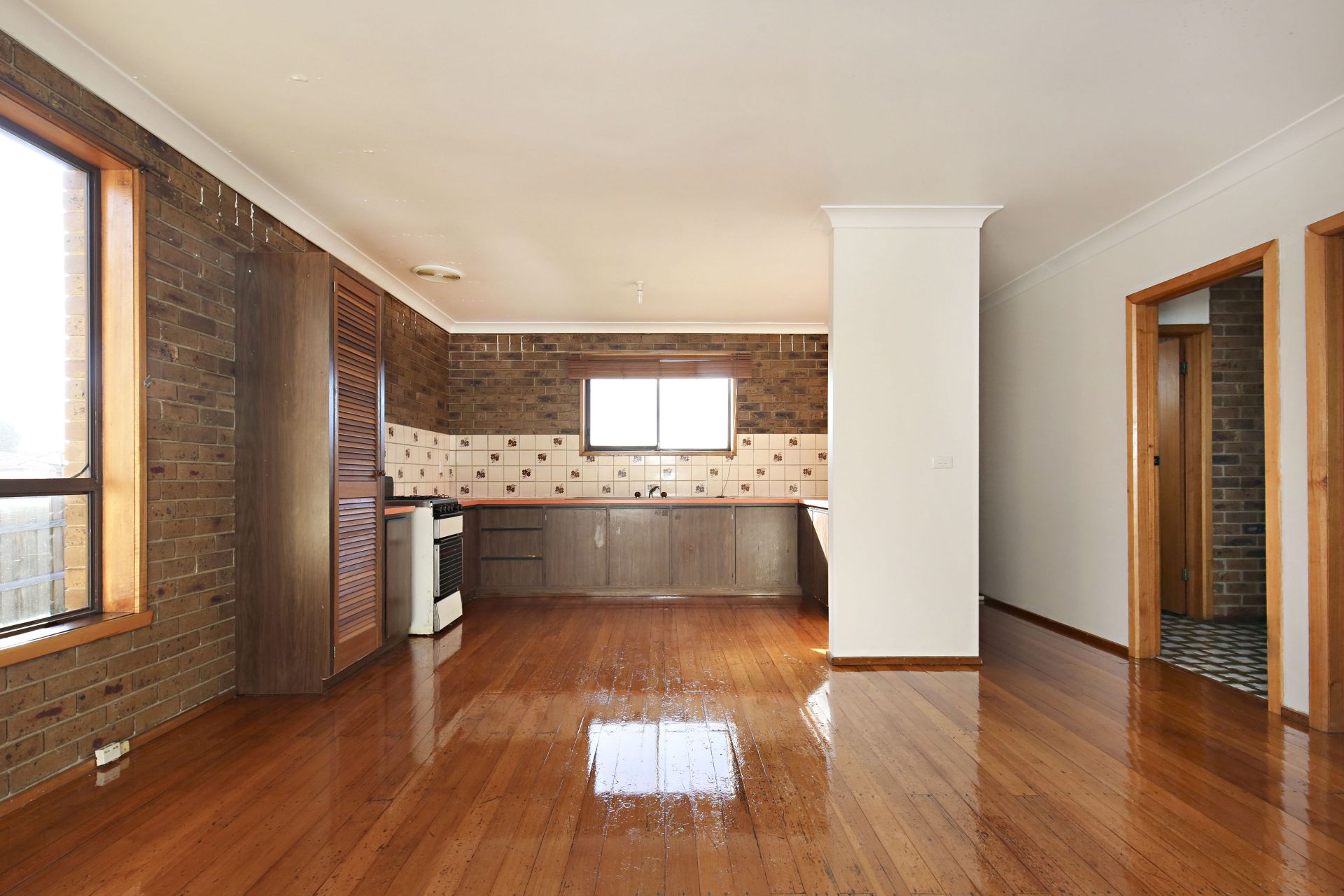 SPACIOUS AND WELL LOCATED
