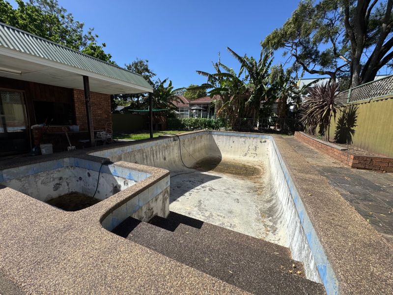18 Dameeli Avenue Kirrawee NSW, Kirrawee - Thumbnail 3
